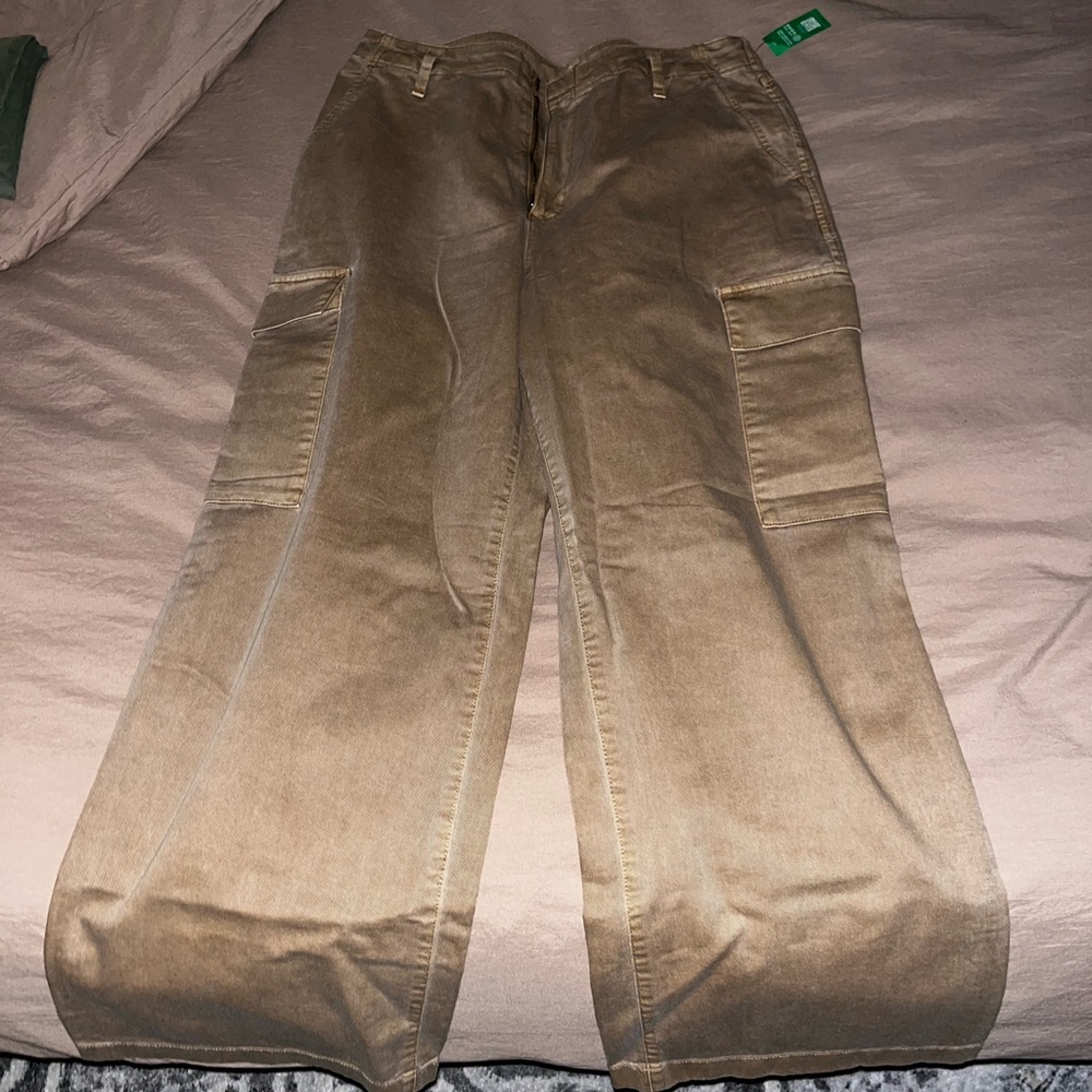 Gap High Rise Baggy Cargo Pants